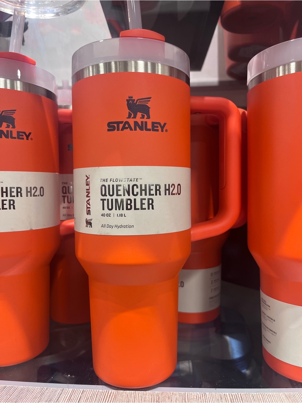 Stanley Insulated 40oz flowstate Tumbler quencher Handle tiger lilly Orange - Picture 2 of 3